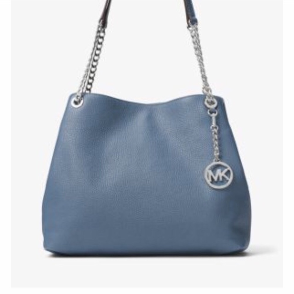 Looking for this Michael Kors purse